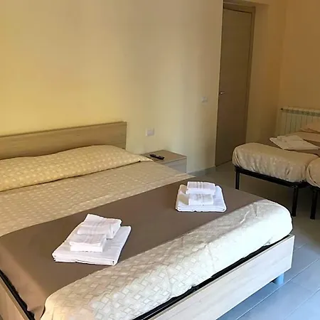 Trieste Couette-café 3*