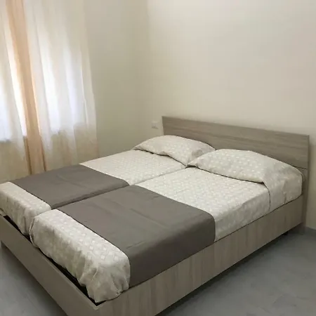 Trieste 3* קלטניסטה