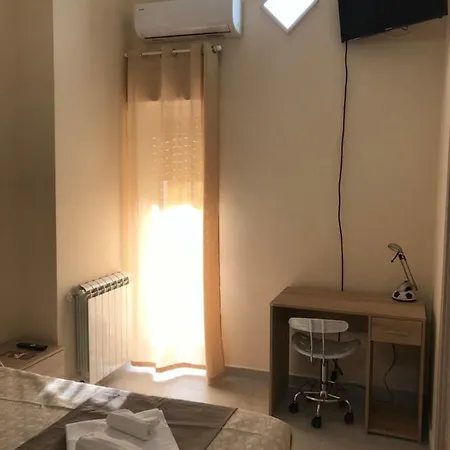 Trieste Bed & Breakfast 2*